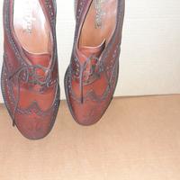 Scarpa inglese Barker fatta a mano