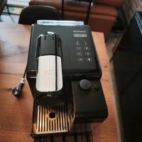 Delonghi Nespresso EN550.B Lattissima