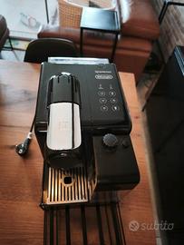 Delonghi Nespresso EN550.B Lattissima