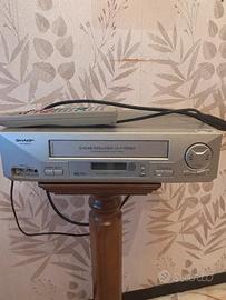Videoregistratore Sharp VC-MH770 + telecomando