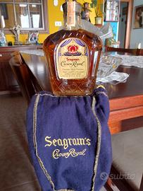 SEAGRAM'S CROWN ROYAL CANADA 1968