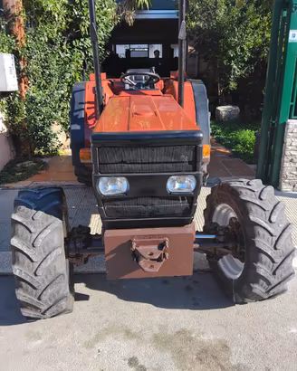 New Holland 82-86