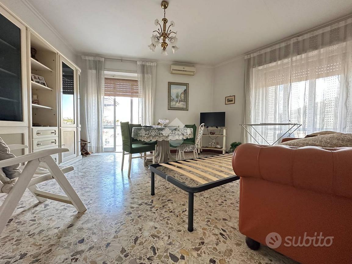 Apartment in Napoli, Rione Cavalleggeri Aosta, Municipalità 10 - Vista 3