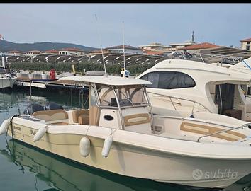 Imbarcazione Ranieri 32