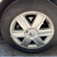 Pneumatici in lega Megane Scenic e Gran Scenic