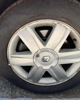 Pneumatici in lega Megane Scenic e Gran Scenic