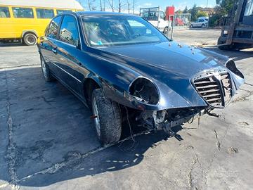 Ricambi di carrozzeria Lancia Thesis