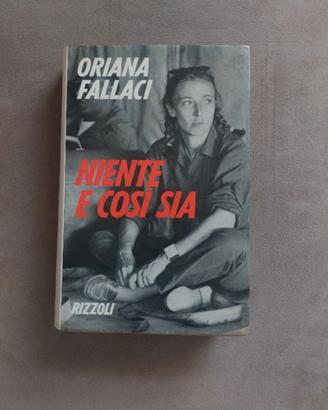 LIBRO "NIENTE E COSI' SIA" O.Fallaci 1970
