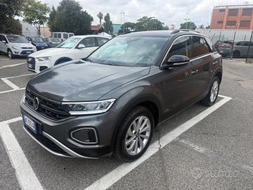 Volkswagen T-Roc 2.0 TDI SCR 150 CV DSG R-Line Plu