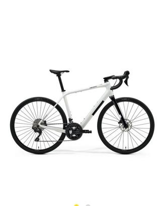 ebike Merida e scultura 