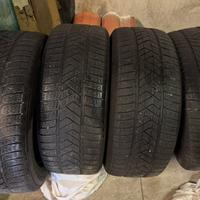 4 Gomme invernali per SUV 255 55 19 111V M+S