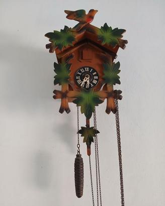 Cucù vintage in legno-orologio a pendolo