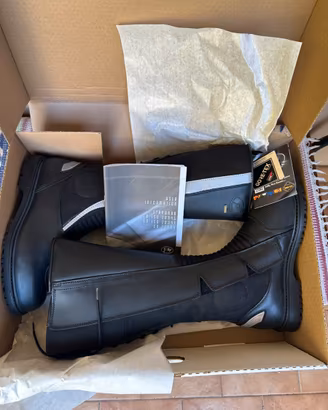 Stivalii da moto Goretex nuovi tg 44