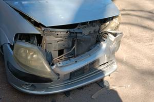 Citroen C3 2004 pezzi ricambio