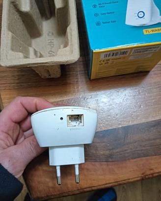 Wi- fi range extender