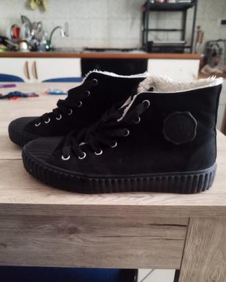 Scarpe Shein con pelliccia 