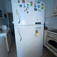 Frigo LG - No frost con water dispenser