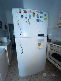 Frigo LG - No frost con water dispenser