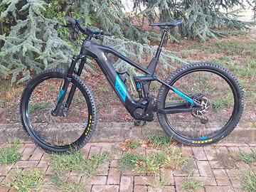 EMTB CUBE STEREO HYBRID L