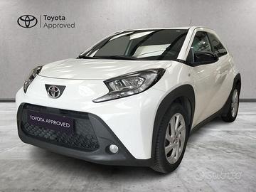 Toyota Aygo X 1.0B (72 CV) Active S-CVT