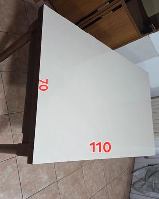 Tavolo in legno massiccio allungabile 70x100