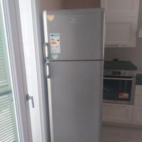 Frigo indesit A+
