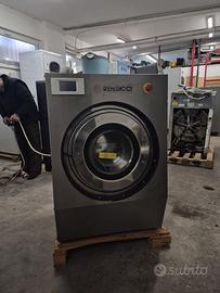 Lavatrice industriale Renzacci