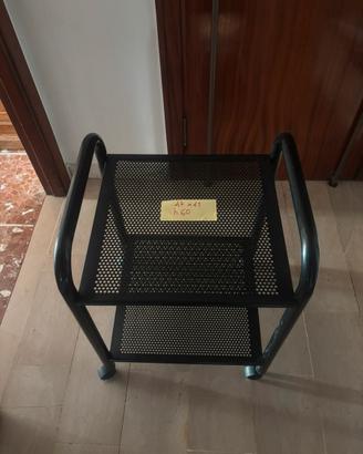 Carrello in metallo