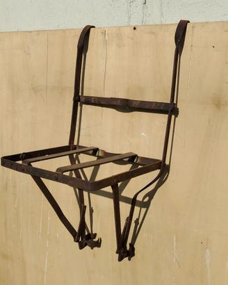 portapacchi vintage in ferro