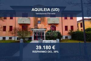 Immobile in asta di 82 m² con box auto a Aquileia