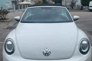 Maggiolino Cabrio Volkswagen Beetle