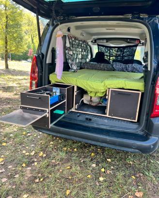 Kit camperizzazione auto