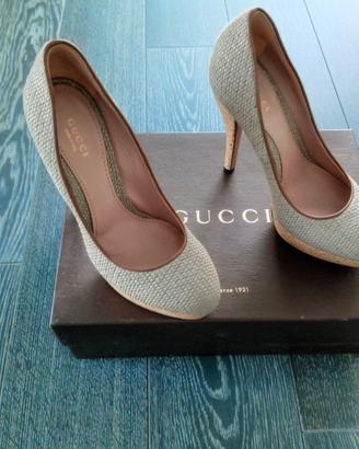 Décolleté Gucci n. 36.5 in rafia e sughero.