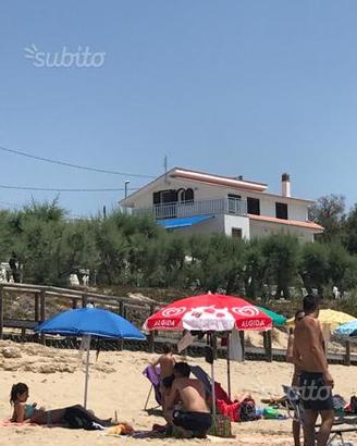 Villa con vista mare,villa sulla sabbia,Taranto