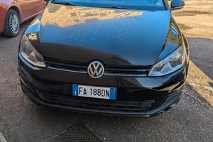 Volkswagen Golf VII 1.6 TDI 