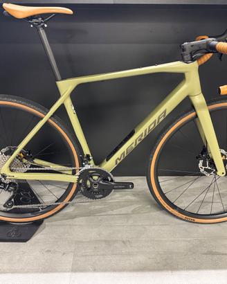 Merida Mission 4000 tg. M colore low key green
