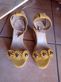 sandali con zeppa