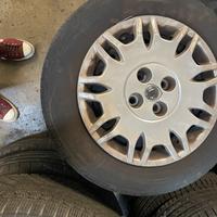 Pneumatici con cerchi in ferro 185/65 r14