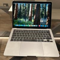 Macbook pro 16gb ram 512 ssd tastiera e mouse orig