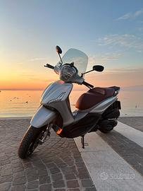 Piaggio beverly 350