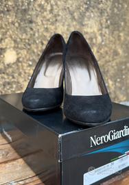 Décolleté NeroGiardini - nere scamosciate - tg 36