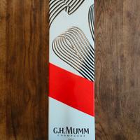 champagne G. H. Mumm