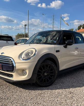 MINI - Mini - 1.5 Cooper D Business XL 5 porte