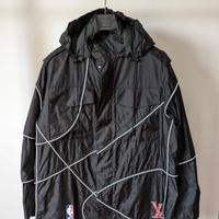 Louis Vuitton NBA NBA ALL OVER LOGO PARKA, tg. 48