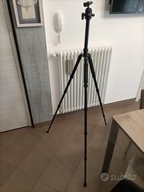 Treppiede Sirui T-2005X + Testa Manfrotto 496RC2