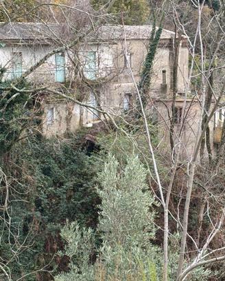 Casa più terreno da ristrutturare