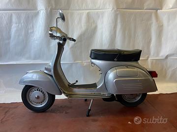 Piaggio vespa sprint veloce 150 del 75