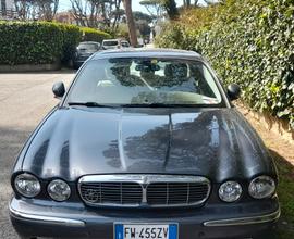 Jaguar xj (x350-x358-x359) - 2004