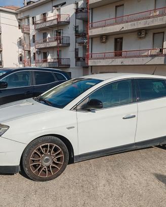 CONSUMI: 7€/100KM. LANCIA DELTA 1.4 Turbo GPL