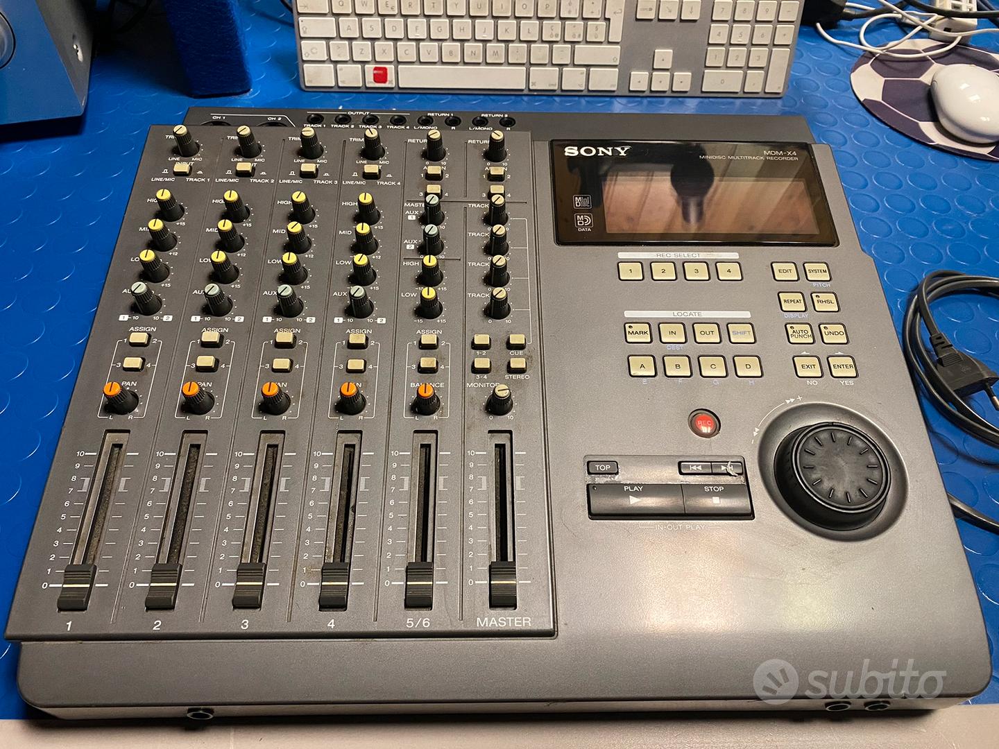 Mixer e registratore multitraccia minidisc Sony MD Audio/Video In